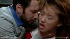 Reproducir La traviesa estudiante asiática Alina Li es follada duramente y atada en una esclavitud BDSM extrema con una gran polla Tommy Pistol