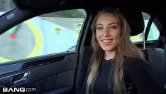 Redare Jessica plimbata prin tot orasul iar apoi plimbata prin tot patul