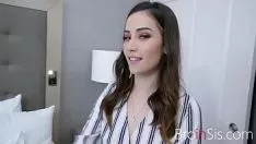 تشغيل الأفلام الإباحية الرومانية مع الديوك الكبيرة يدخل الطلاب في المدرسة