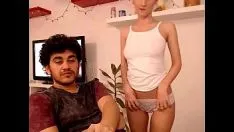 Jouer Films porno roumains, Collection 2017 Une prostituée sur le Web baise