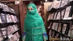 Odtwórz Dobry kutas arab uprawia seks z mężczyzną, który ma bzika na punkcie seksu