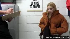 تشغيل كس مارس الجنس من قبل رئيسها أفلام زس
