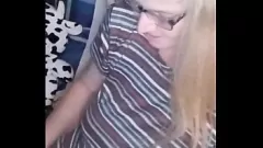 Redare Curvy Milf se face plăcere cu jucării înainte de culcare